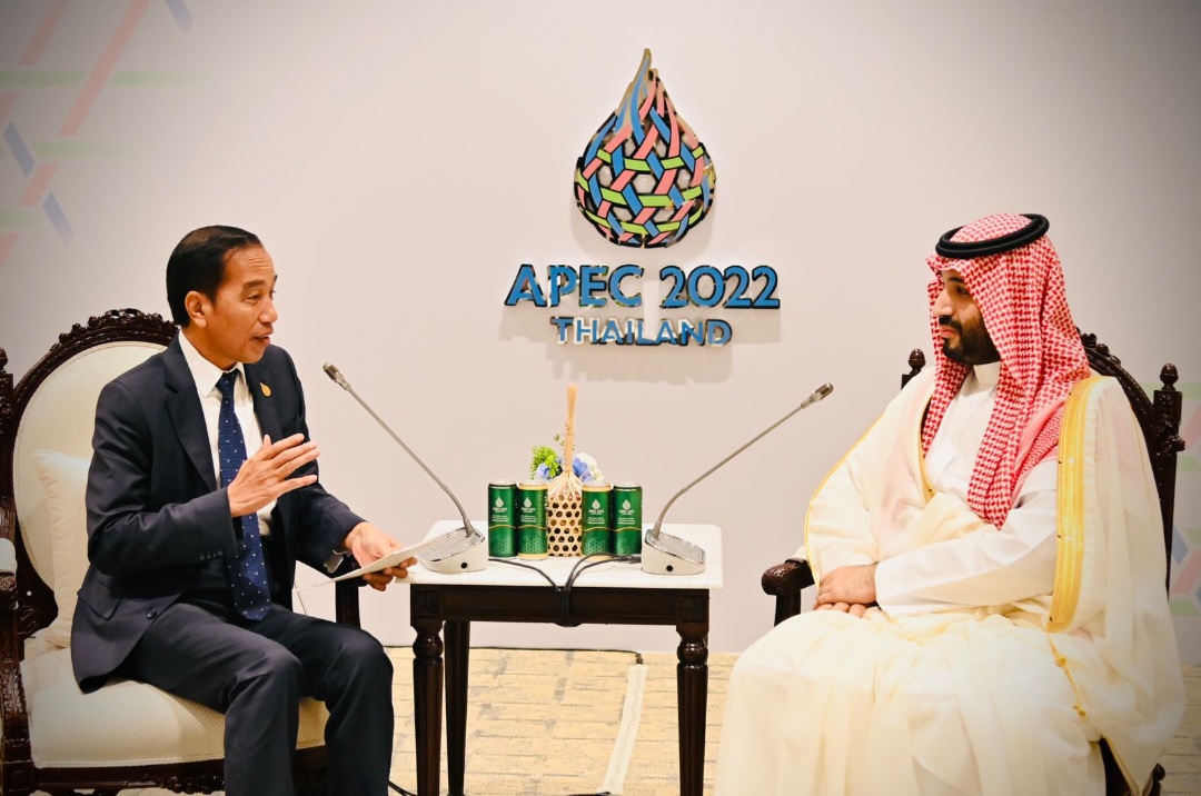 Jokowi Lakukan Pertemuan Dengan Pm Arab Saudi Abadikini