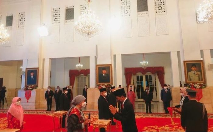 Presiden Jokowi Resmi Anugerahkan Gelar Pahlawan Nasional Kepada Lima