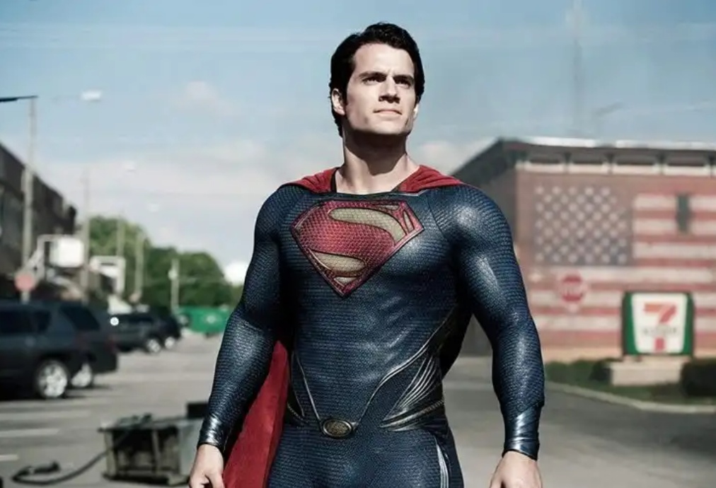 Henry Cavill Tak Akan Memerankan Superman Lagi di DC