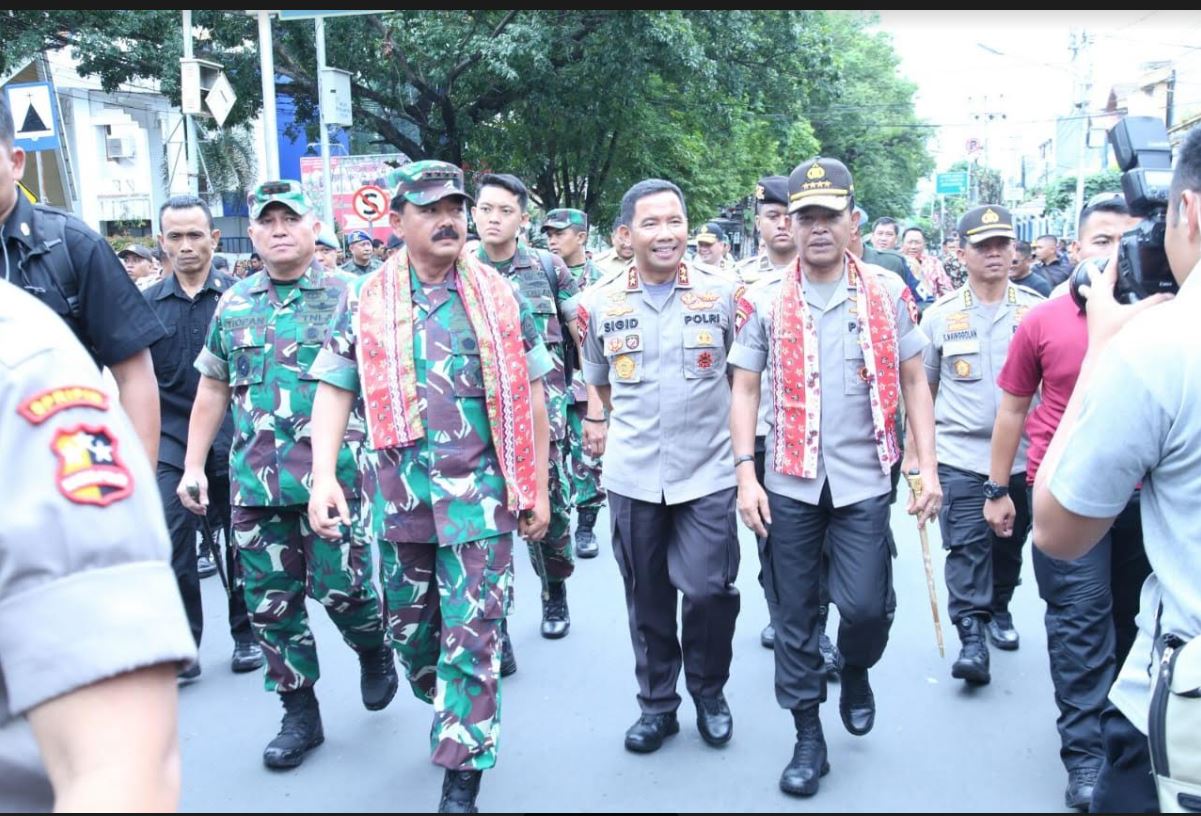 Panglima TNI : Sinergitas TNI-Polri Dan Komponen Bangsa Modal Dasar ...