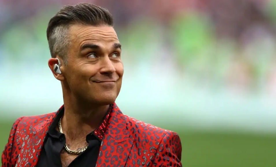 Penyanyi Robbie Williams Ungkapkan Pengalaman Saat Lehernya Mau ...