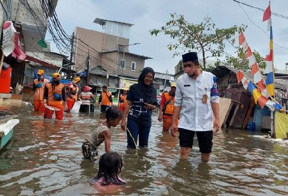 Ahli Ungkap Penyebab Banjir Rob di Indonesia  Abadikini.com