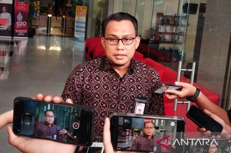 KPK Periksa Sekjen Kemenhub Soal Pengondisian Temuan BPK