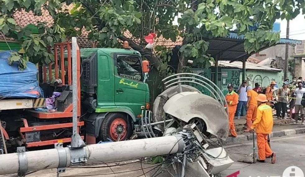 Supir Truck Maut Yang Tewaskan Orang Di Bekasi Diduga Dalam Kondisi Ngantuk Abadikini Com