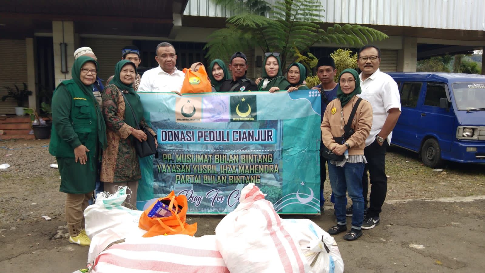 Muslimat Bulan Bintang Salurkan Bantuan untuk Korban Terdampak Gempa Cianjur