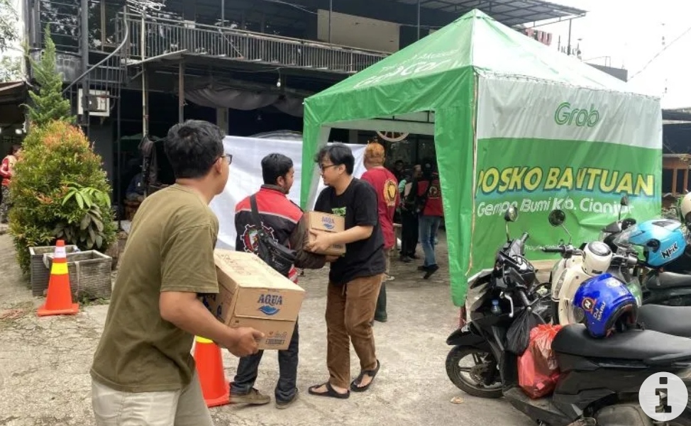 Grab Serahkan Rp2 Miliar Donasi Gempa Cianjur