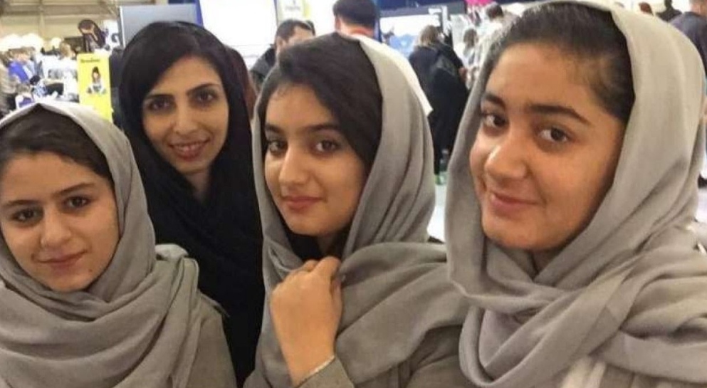 Menlu Pakistan Desak Dunia Lindungi Hak Perempuan Afghanistan