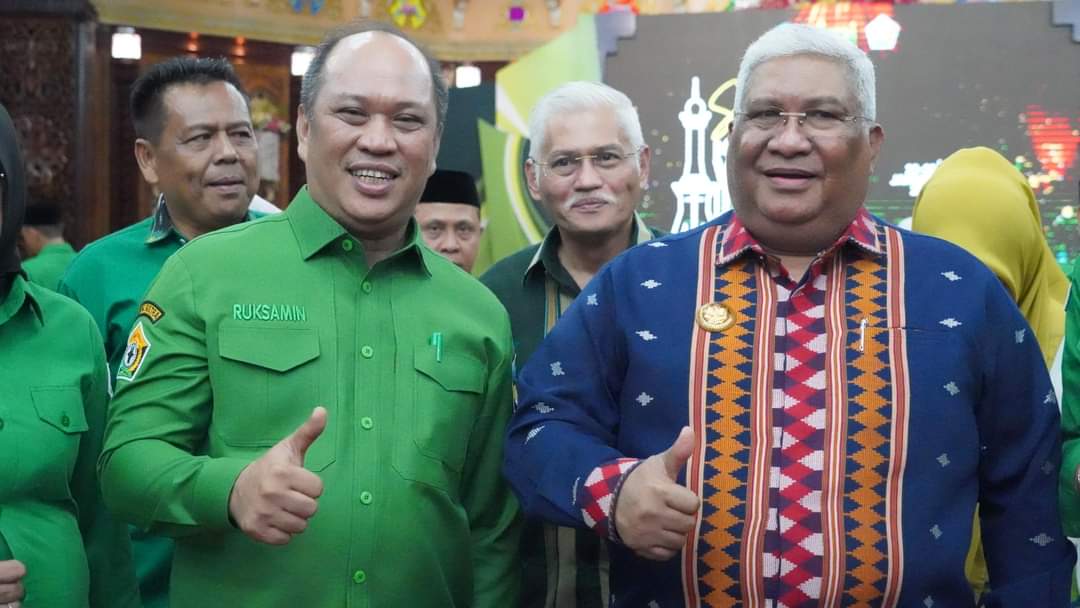 Di Musda IKA UMI Sultra, Gubernur Ali Mazi Berbagi Kisahnya Bersama Ruksamin