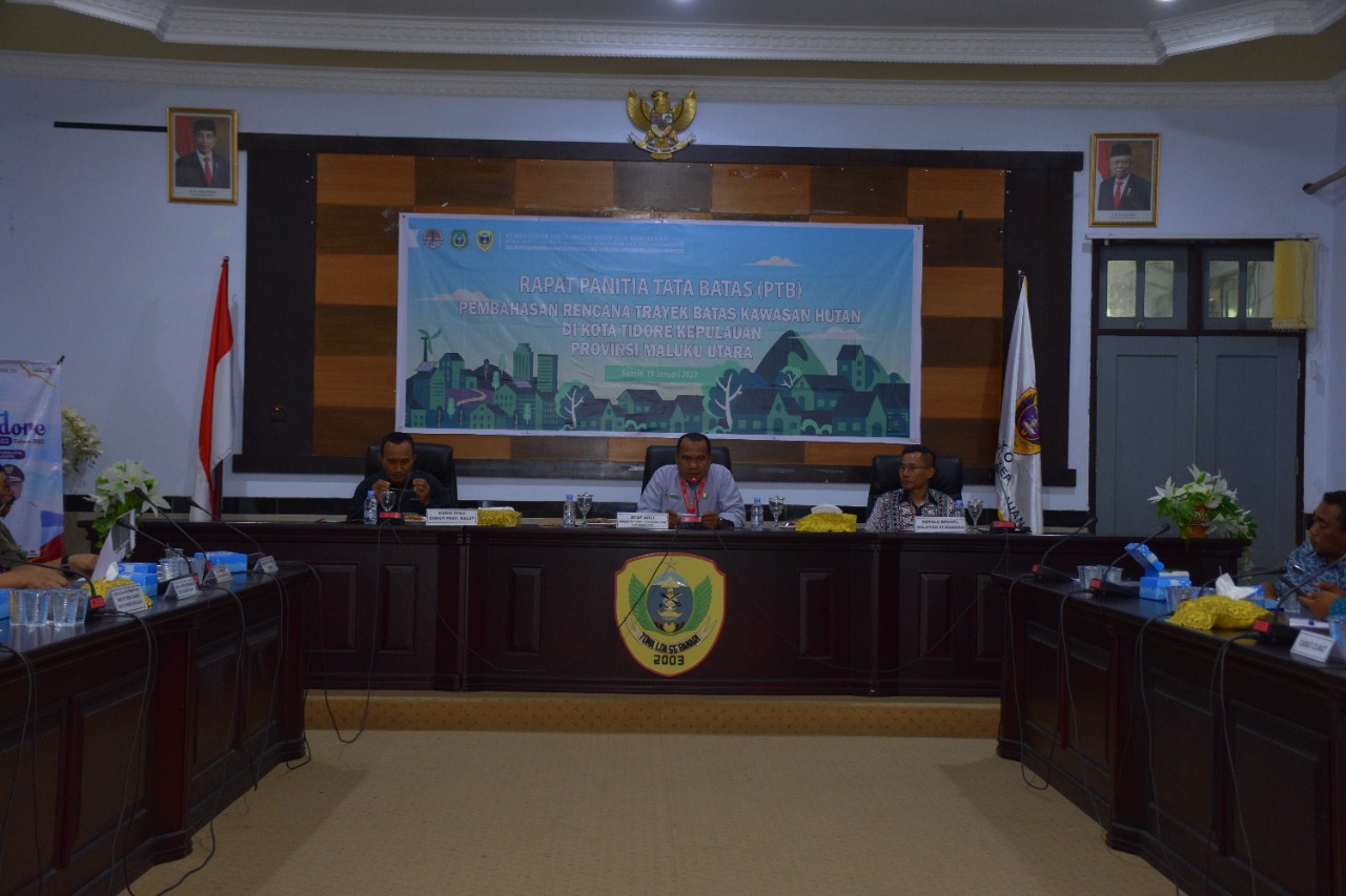 Pemkot Tidore Gelar Rapat Panitia Tata Batas Kawasan Hutan Kota Tidore