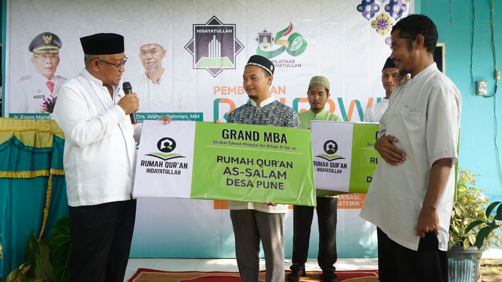 Ali Ibrahim Resmi Melaunching Rumah Qur'an di Halmahera Utara