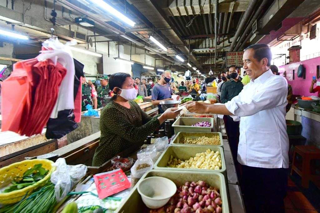 Jokowi Sebut Stok Beras Aman