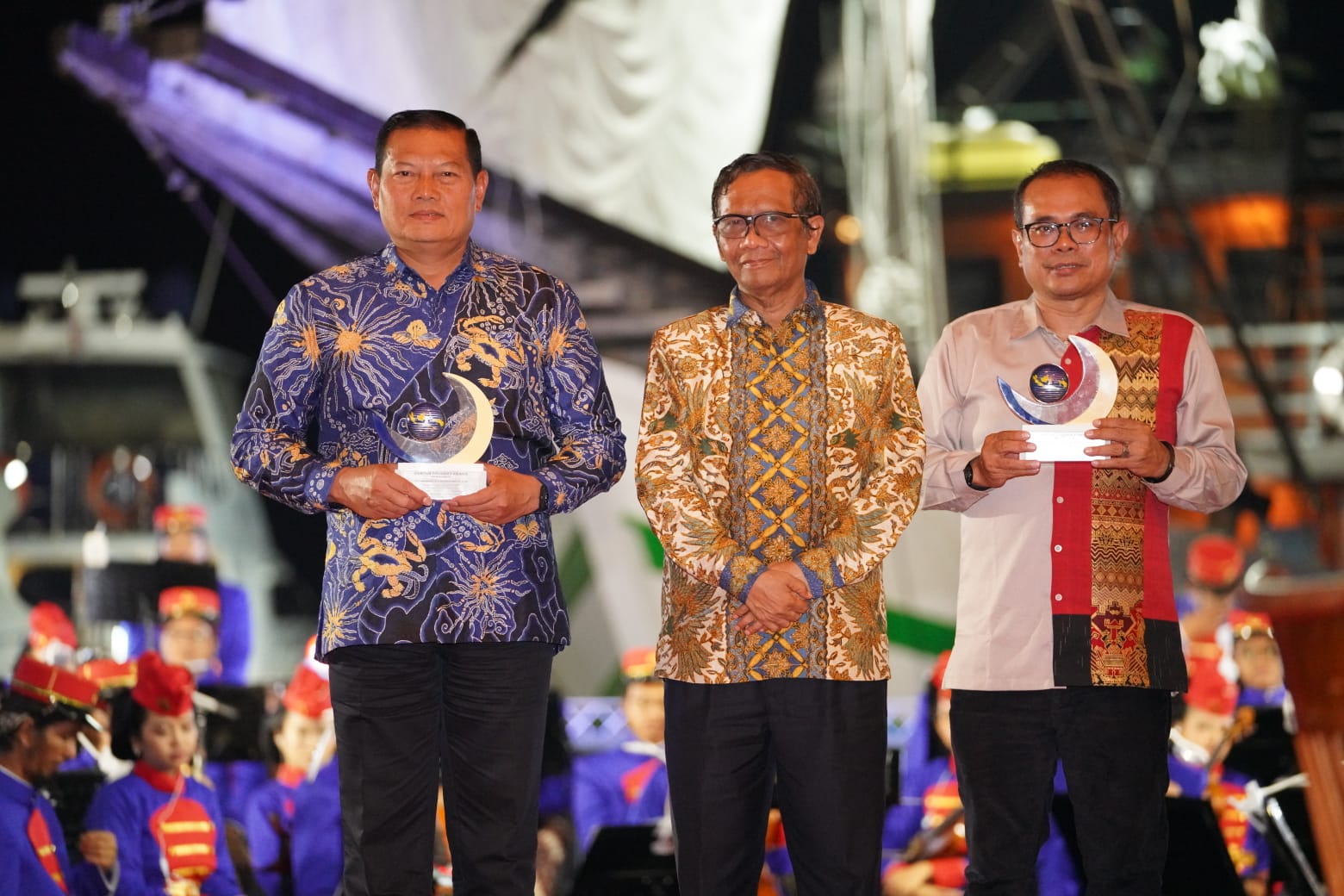 Panglima TNI Terima Penghargaan Maritime Award dari ISPEC