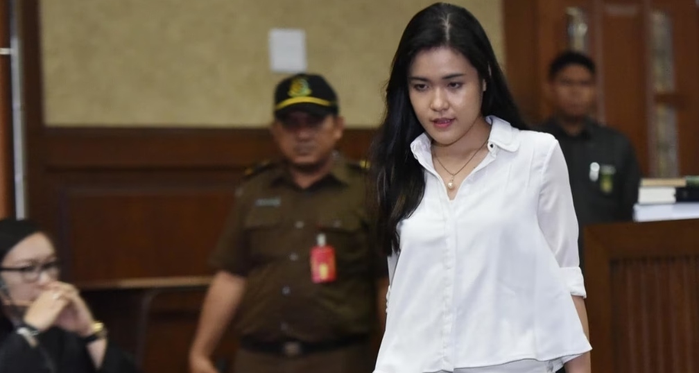 Ibu Jessica Wongso Salahkan Suami Mirna Salihin Penyebab Meninggal Soal Kopi Sianida