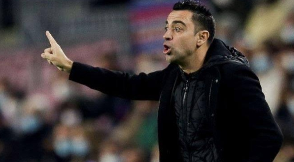 Usai Dipecat Barcelona, Xavi Hernandez Siap Merapat ke Chelsea