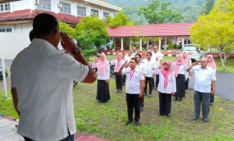 Abdul Hakim Apresiasi ASN dan Non ASN Dinas Sosial Kota Tidore. Foto: Humas