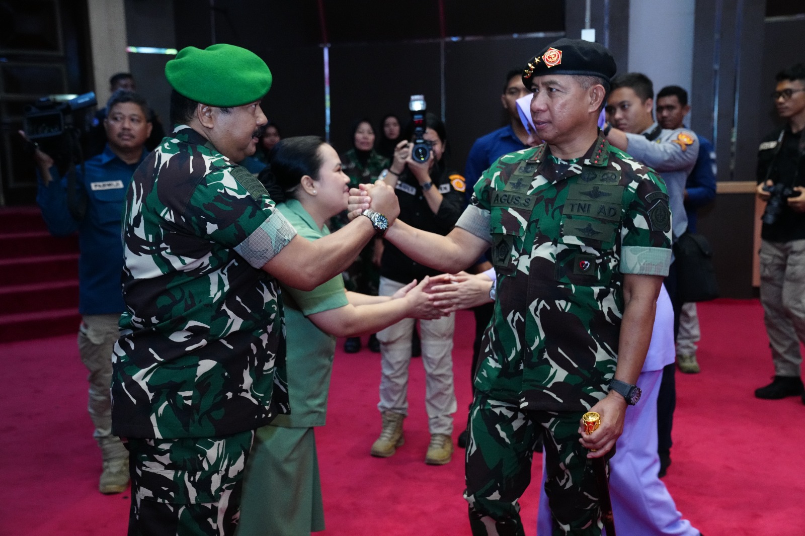 Panglima TNI Terima Laporan Korps Kenaikan Pangkat 35 Pati TNI