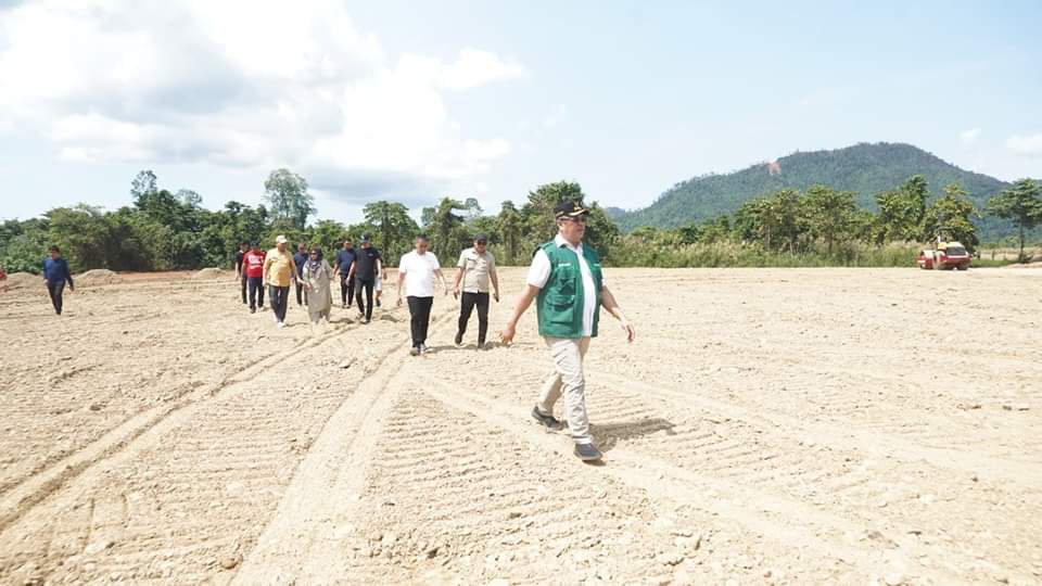 Bupati Ruksamin Tinjau Persiapan Akhir Lokasi Pembukaan MTQ ke-30 Tingkat Provinsi Sultra