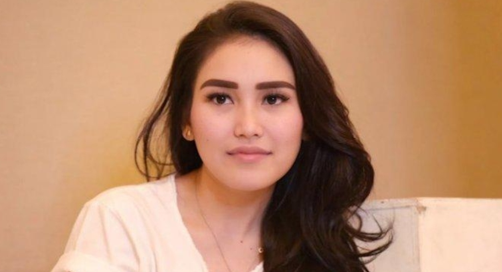 Ayu Ting Ting Dirampok Saat Liburan ke Amerika, Isi Mobil Dijarah