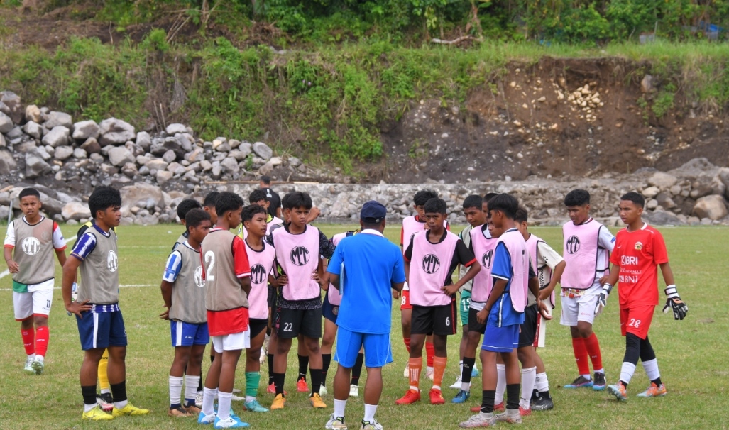 Malut United Academy Gelar Seleksi Sepak Bola Berusia 16-20 Tahun