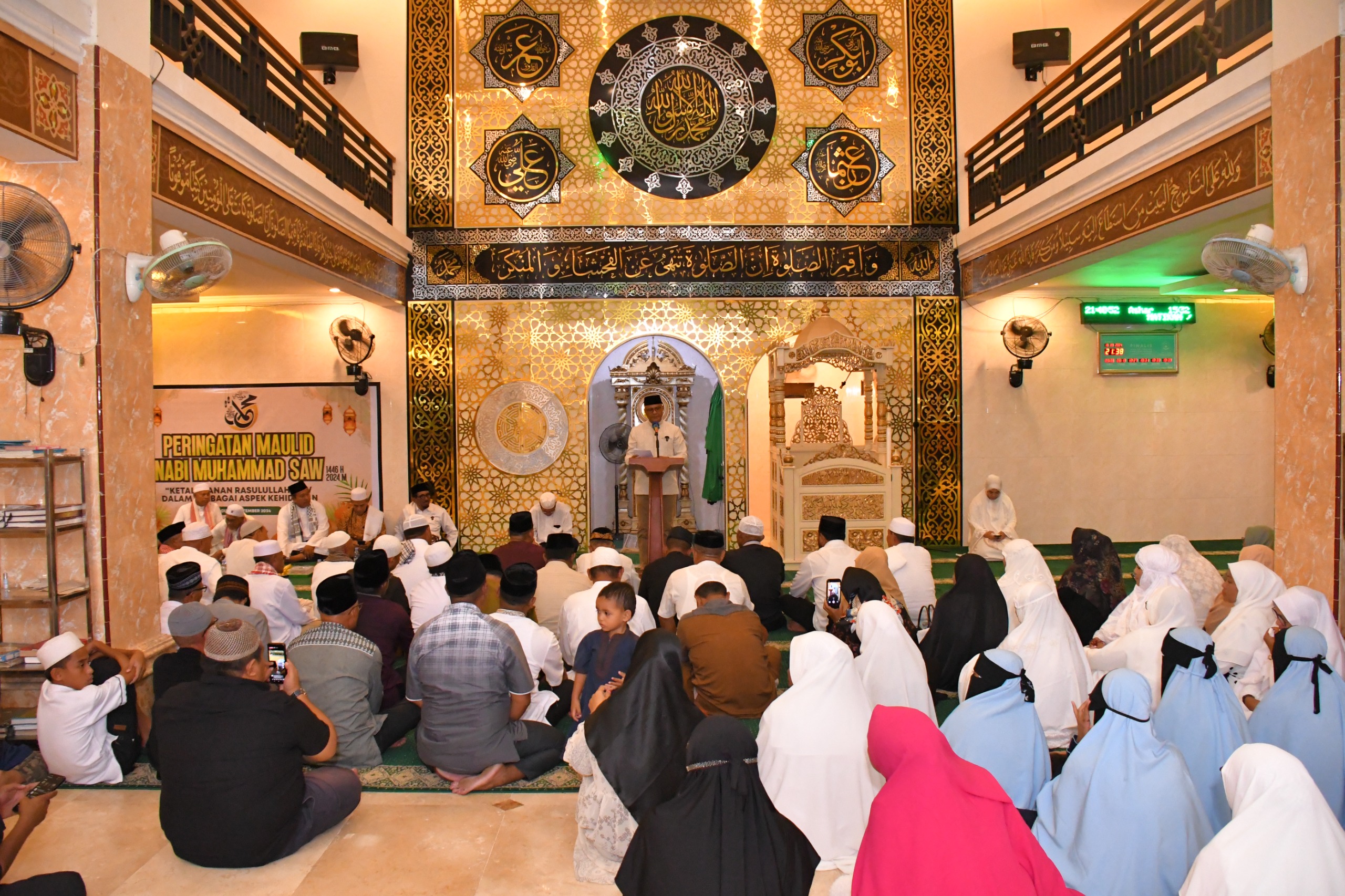 Wakil Walikota Tidore Hadiri Peringatan Maulid Nabi Muhammad SAW di Masjid Agung Nurul Bahar Tomalou