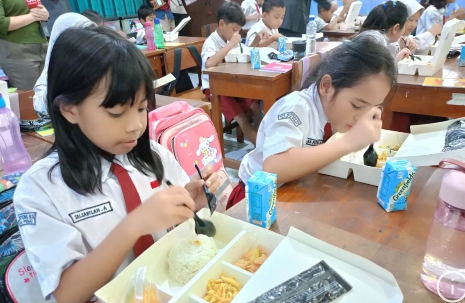 Program Makan Bergizi Gratis Diluncurkan di 190 Titik, Dorong Pemenuhan Gizi Nasional