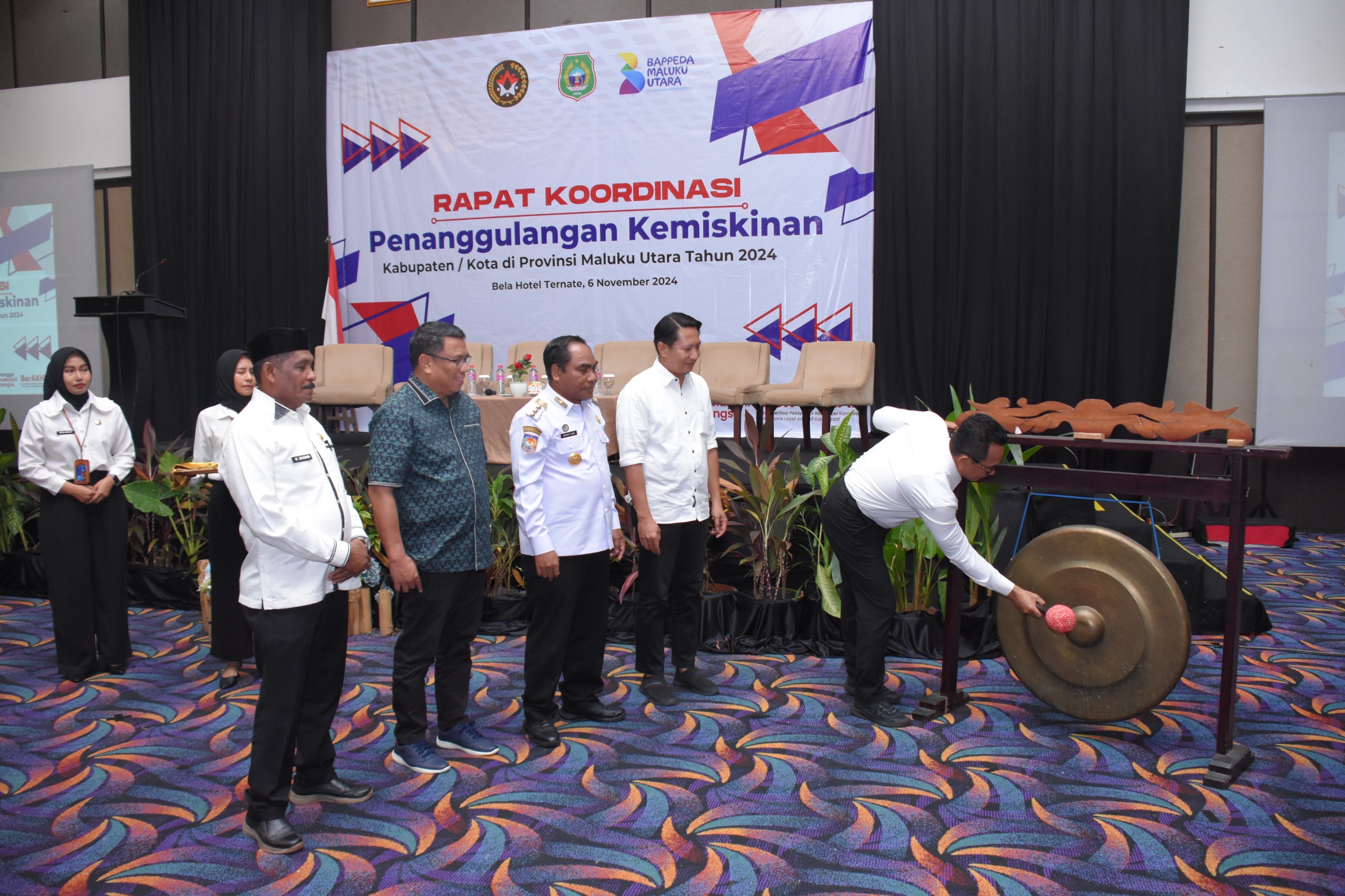 Sekda Tidore Hadiri Rapat TKPK Provinsi Maluku Utara Bahas Strategi Pengentasan Kemiskinan