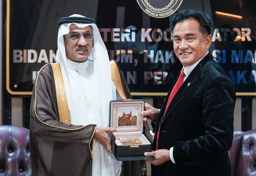 Yusril dan Dubes Arab Saudi Bahas Kerja Sama Ekonomi, Investasi, dan Tenaga Kerja