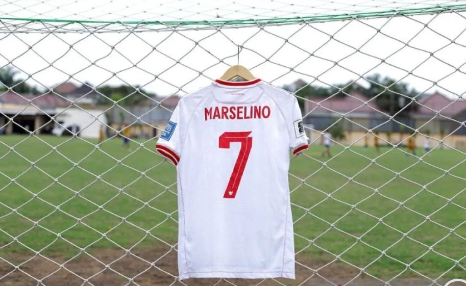 Jersi Marselino Lawan Arab Akan Dilelang Untuk Sekolah di Surabaya