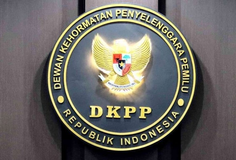 DKPP Jatuhkan Sanksi Pemberhentian Ketua KPU Kabupaten Paniai Akibat Pelanggaran Etik