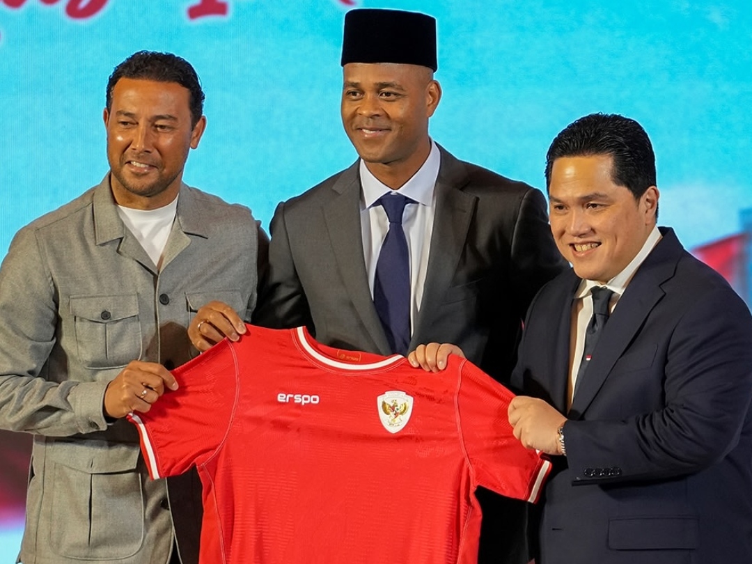 Patrick Kluivert Temui Indra Sjafri Bahas Timnas